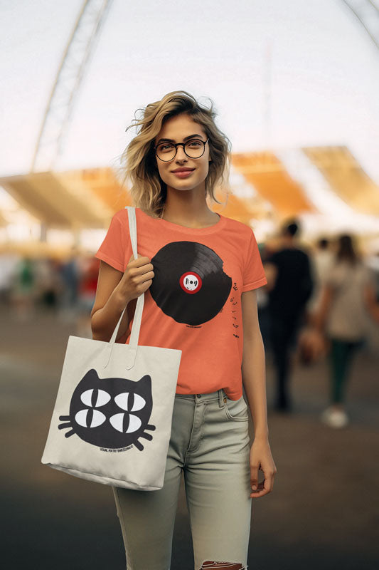 Camiseta mujer algodón orgánico. “Vinilo”