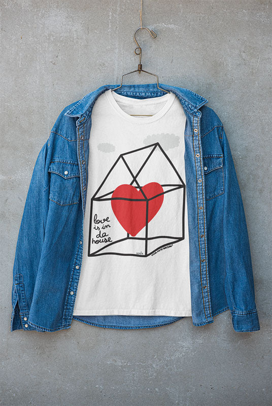 Camiseta Unisex algodón orgánico. "Love is in da house"