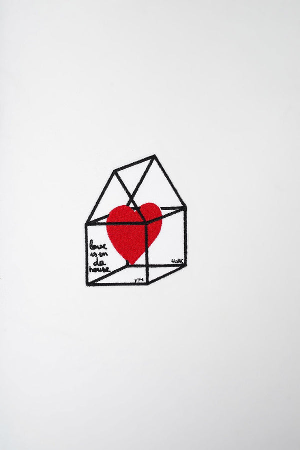 Parche bordado. "Love is in da house" - Visual Poetry Barcelona