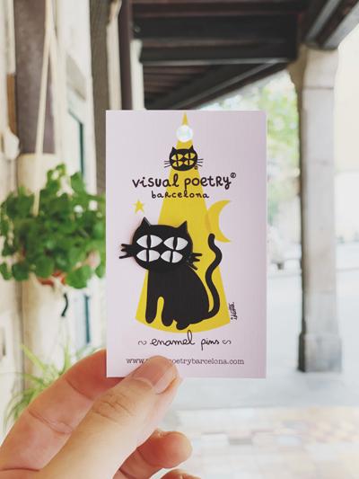 Pin. "Quantum cat" - Visual Poetry Barcelona