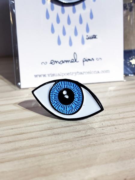 Pin. "Rainy eye" - Visual Poetry Barcelona