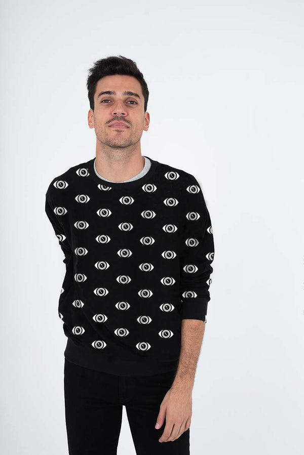 Sudadera unisex. "Eyes in the dark"