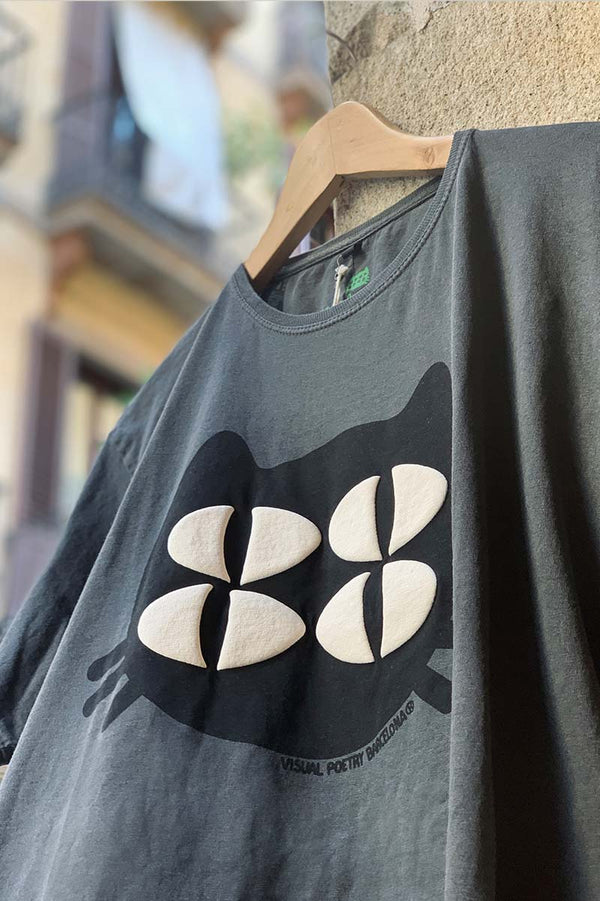 Sudadera capucha unisex. "Gato cuántico" ojos relieve